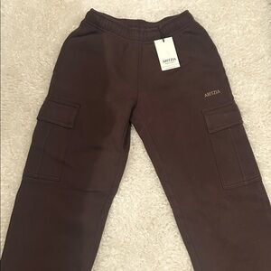 Aritzia Mega Cargo - Rich Mocha Brown